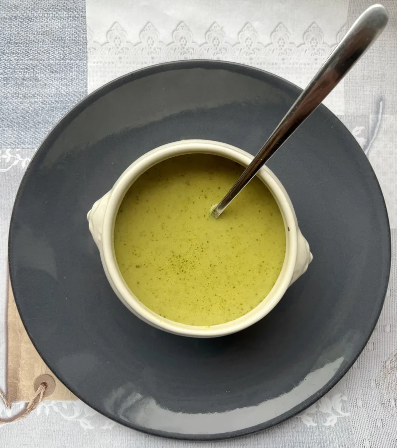 Broccoli-paprika-kerriesoep