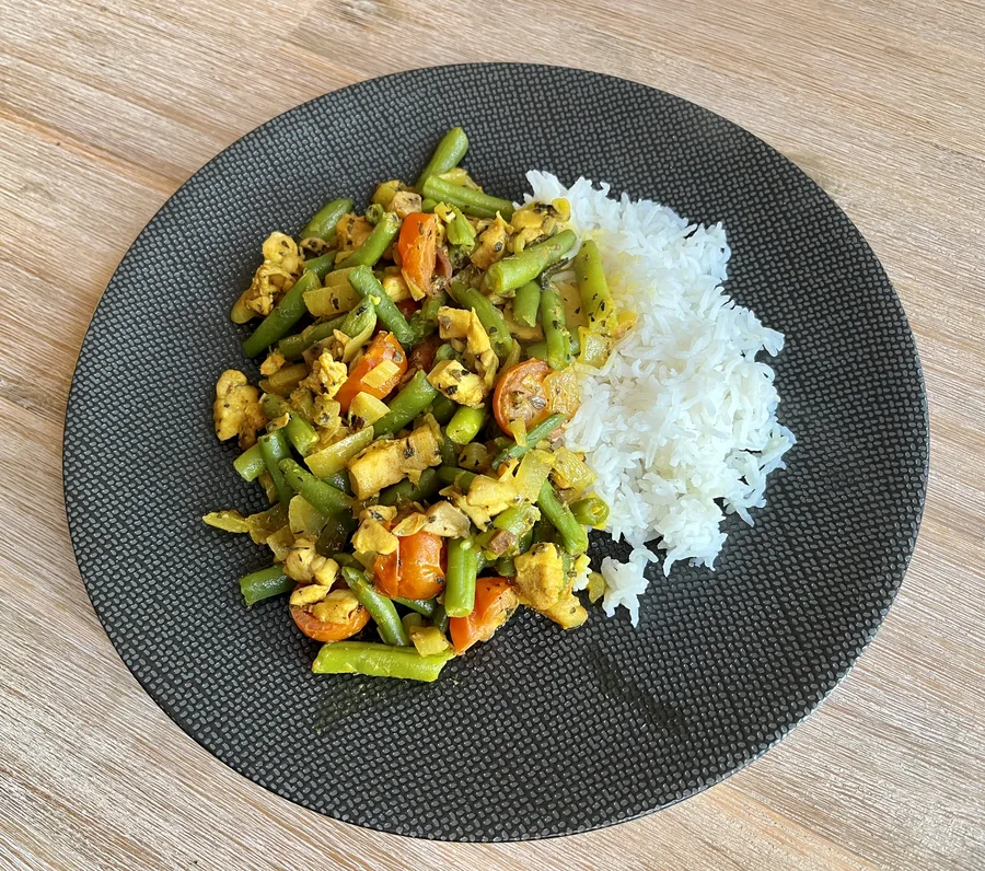 Sperziebonen met kip en rijst